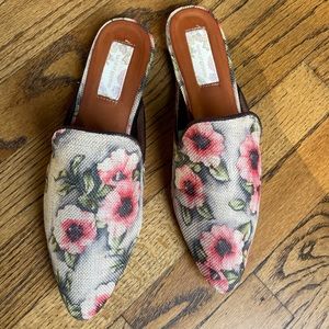 Band of Gypsies Natural Woven Floral Slide On Mule 8
